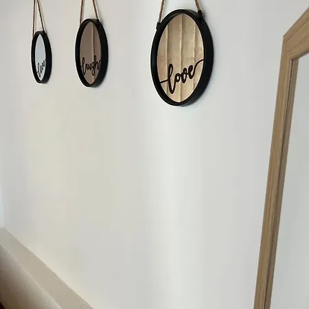 Soni Cozy Wood